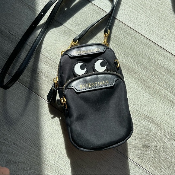 Like New - Fashion big eye mini crossbody​ - Picture 5 of 6